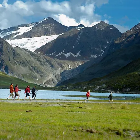 فندق Mittagskogel Pitztal