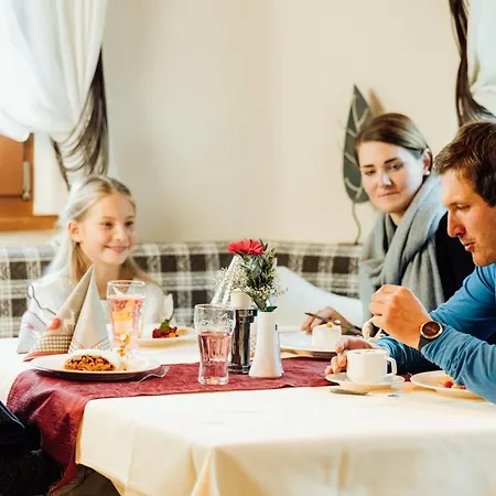Mittagskogel Pitztal Hotel Sankt Leonhard im Pitztal