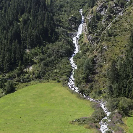 Hotel Mittagskogel Pitztal 4*