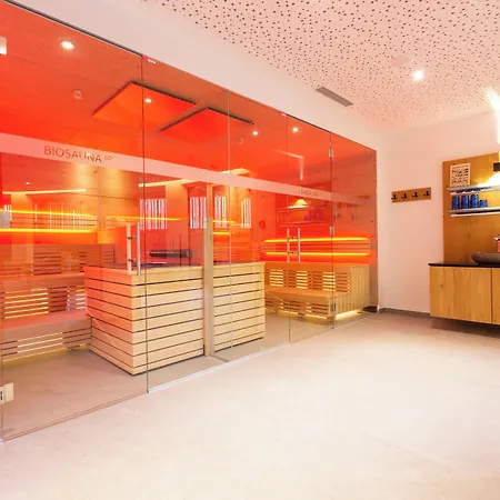 Hotel Mittagskogel Pitztal