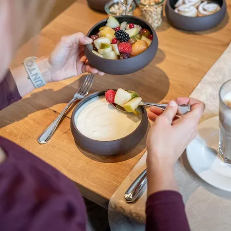 Mittagskogel Pitztal Hotel 4*