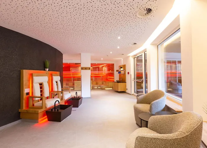 酒店 Mittagskogel Pitztal