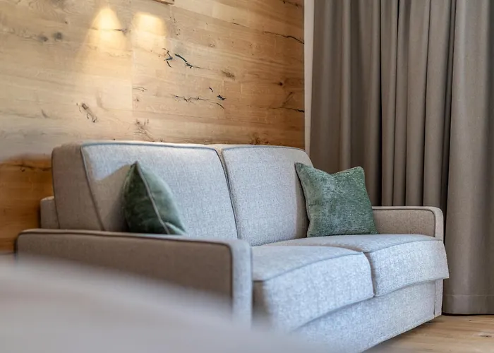 酒店 Mittagskogel Pitztal