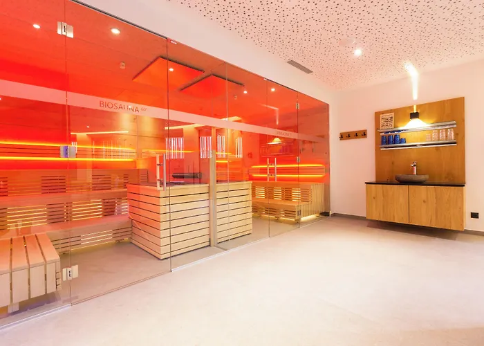 酒店 Mittagskogel Pitztal