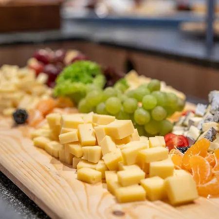 Mittagskogel Pitztal מלון סנט לאונרד אים פיצטל