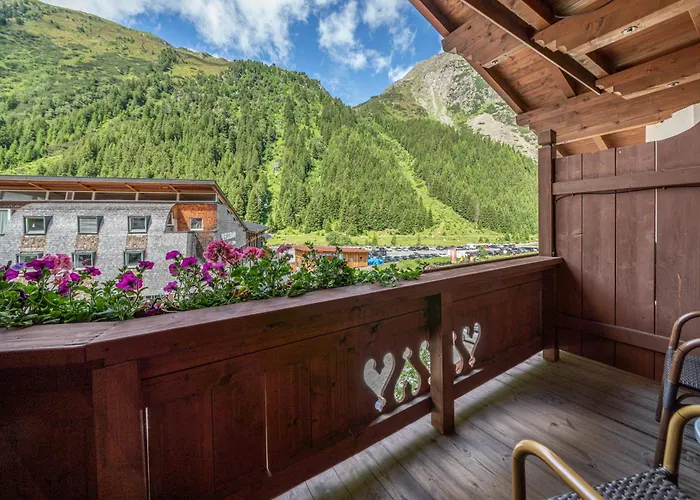 מלון Mittagskogel Pitztal 4*